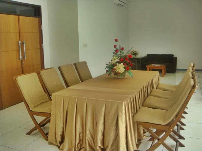 Marciella Hotel บันดุง ภายนอก รูปภาพ