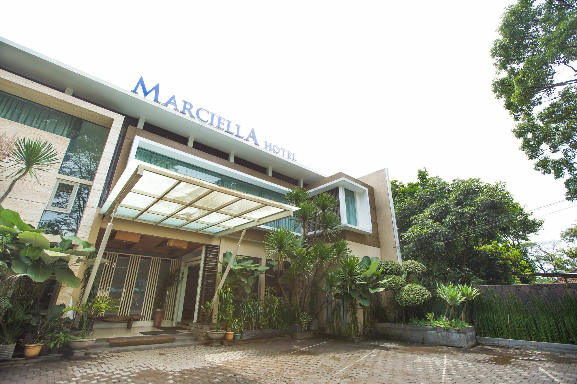 Marciella Hotel บันดุง ภายนอก รูปภาพ